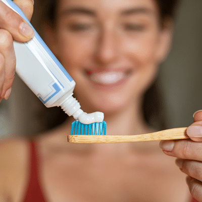 Improve your oral hygiene with the right toothbrush