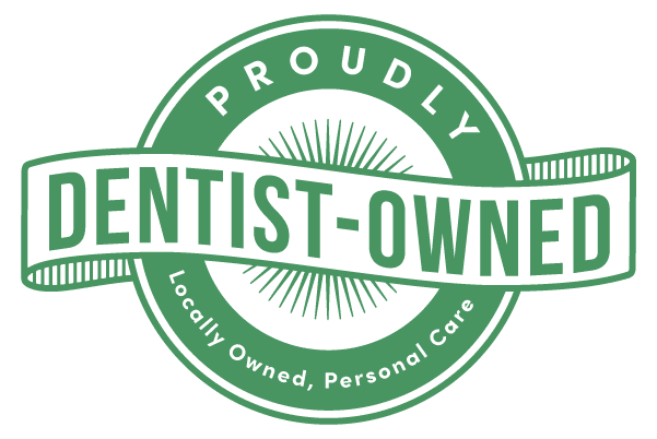 Independently owned badge-0825_green Green “proudly dentist-owned” badge representing locally owned and patient-focused dental care.